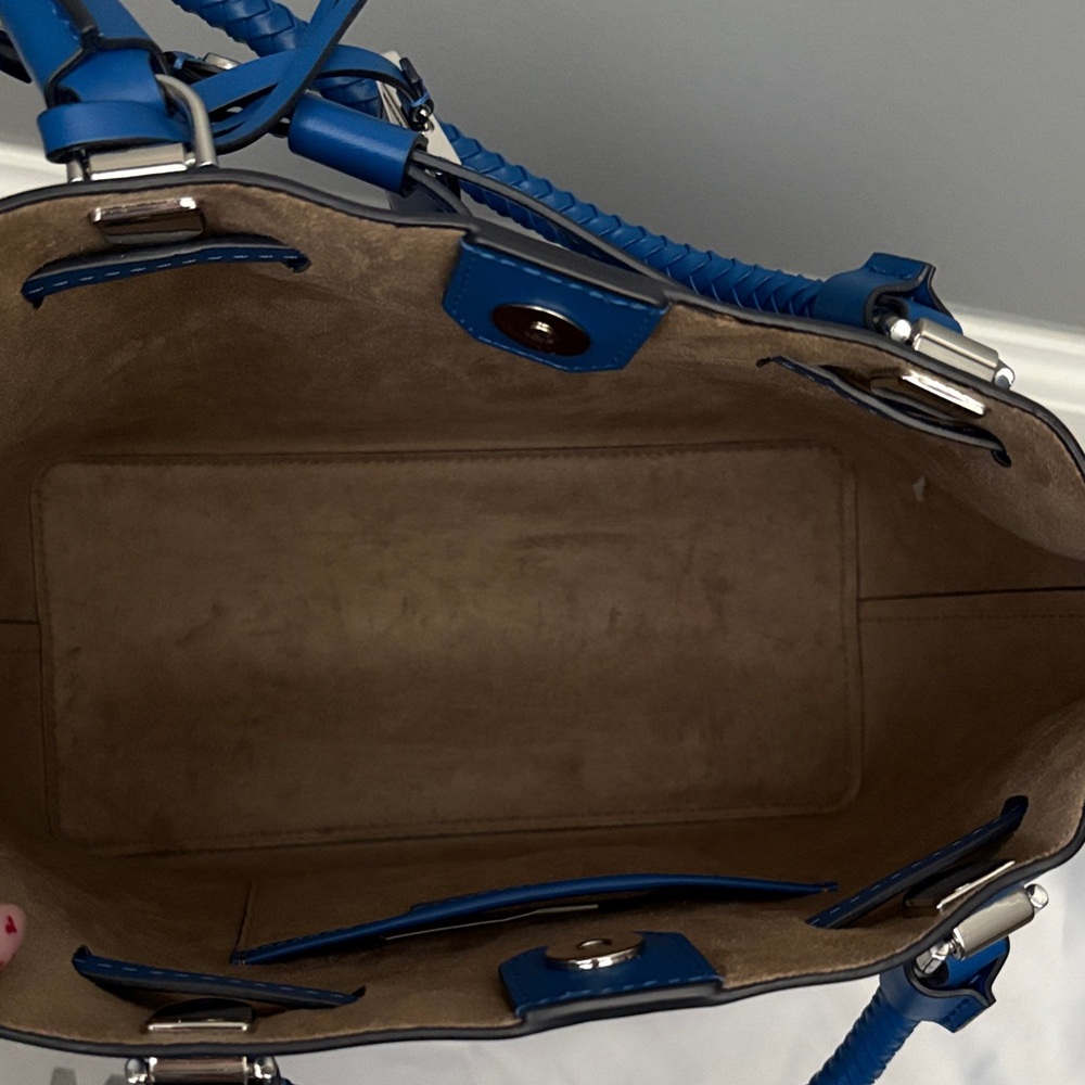 Michael Kors Royal Blue Tote Bag - Picture 3 of 4